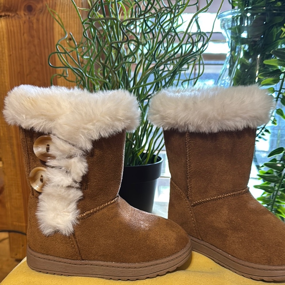 Jumping Beans Dark Tan Kids Boots with Cream Fur
